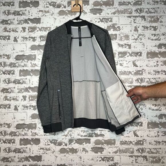 Lululemon long sleeve zip up Light coat/sweater - Picture 2 of 8